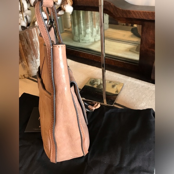 Frye Corrine Leather Crossbody Shoulder Bag Parchment Retail $328 - Picture 7 of 14